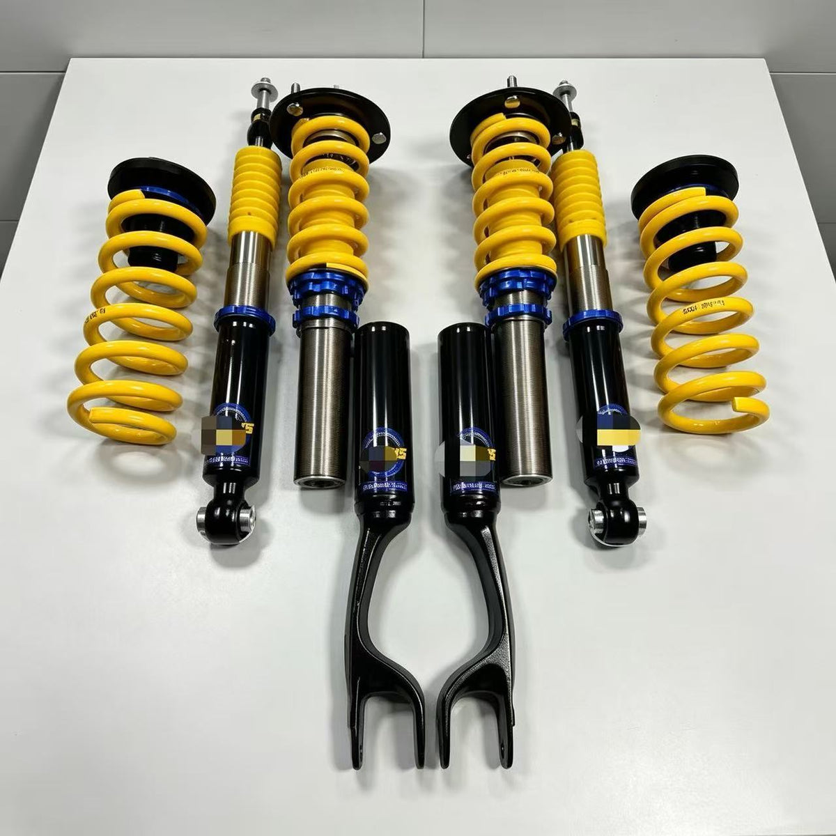 J-PLUS 32-Way Coilovers for Mercedes-Benz E63S